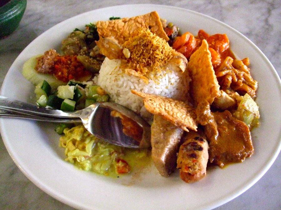 Made's Warung - Nasi Campur